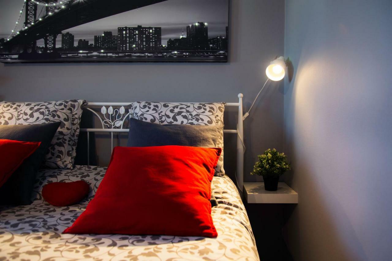 'Romeo & Juliet' Cozy Apartment With Breathtaking View Athens Exterior photo